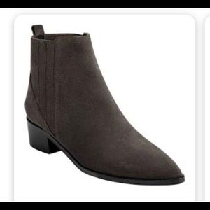 Bran new inbox Marc Fisher Yolli Boots dark grey